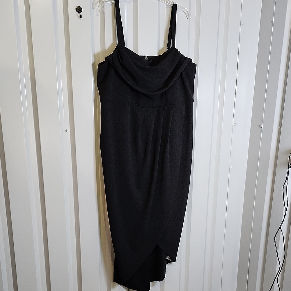 Torrid Black Tulip Hem Bustier Midi Dress Crepe Size 16 Draped Neckline NWT - Picture 2 of 9